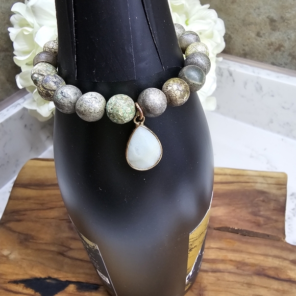 Druzy Dreams Stack Bracelets Set In Green - Picture 4 of 8